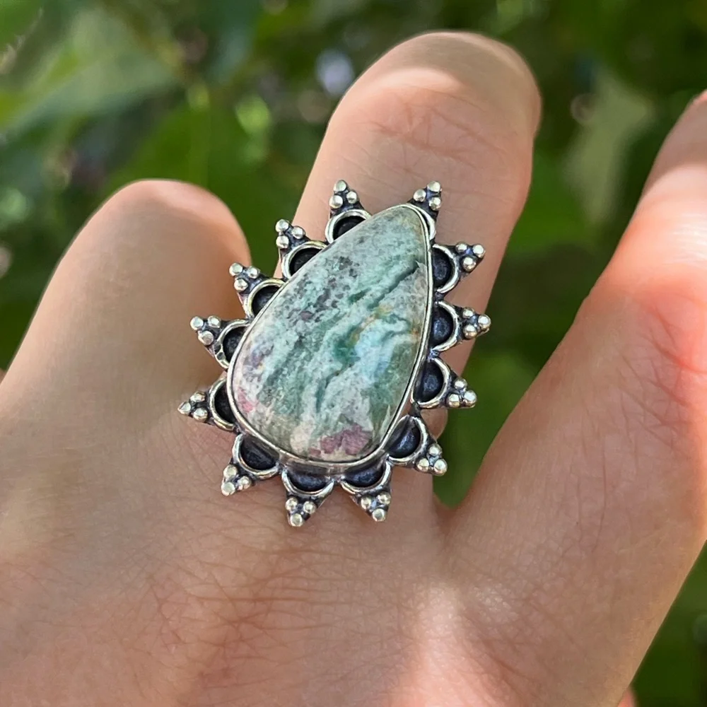 Size 7.25 925‎ silver plated ruby zoisite ring